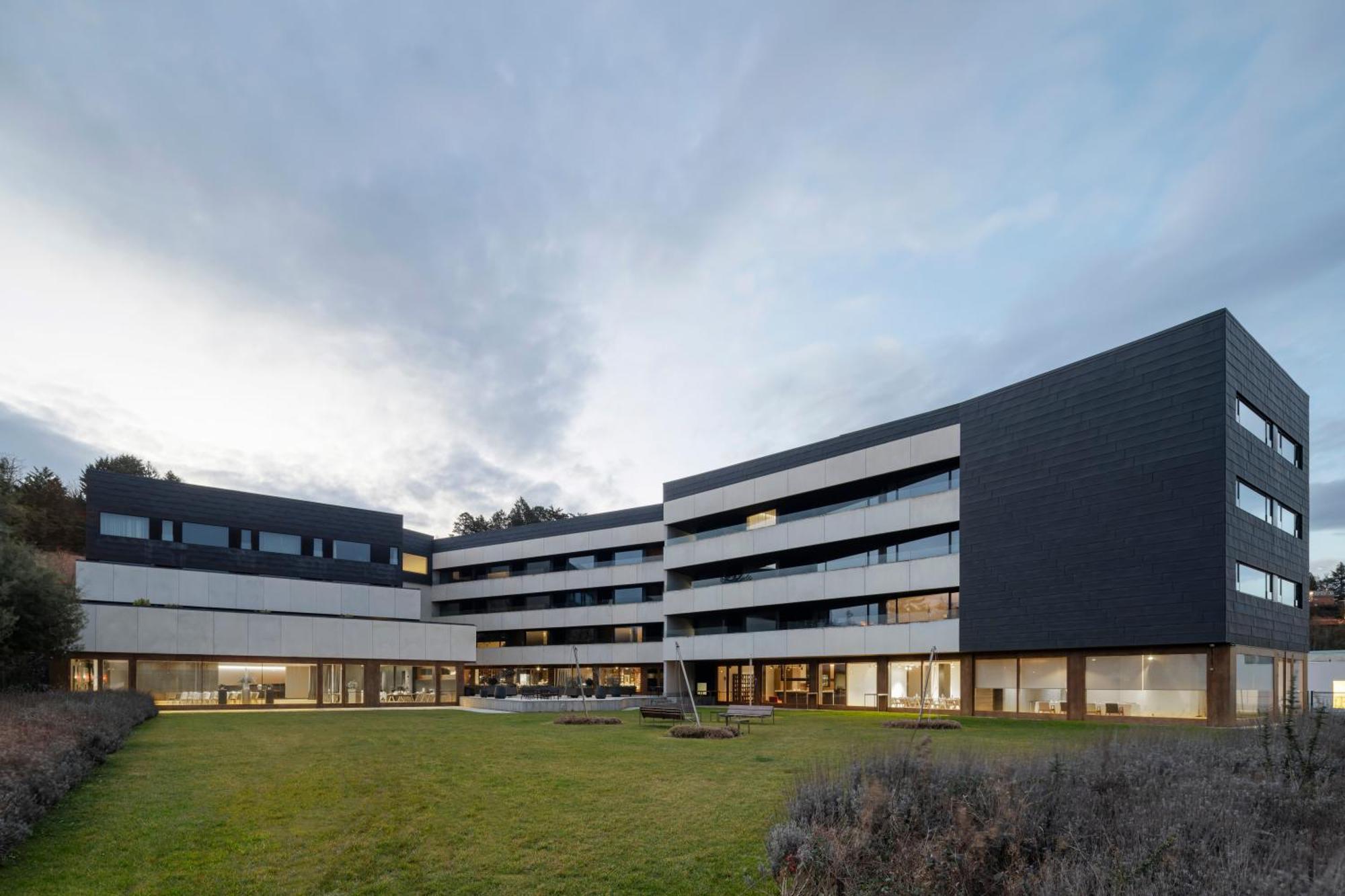 Eurostars Pamplona Hotel Exterior foto